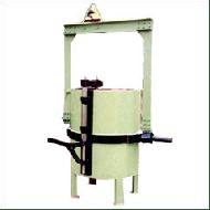 Molten Metal Equipment